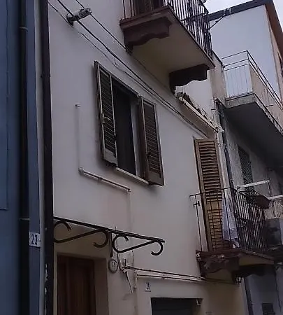 San Francesco بيت للعطل أورتونا
